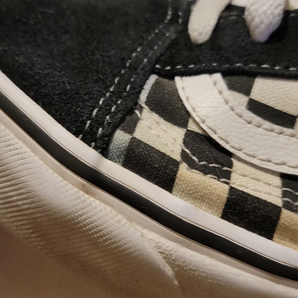 Vans - Picture 6 of 6